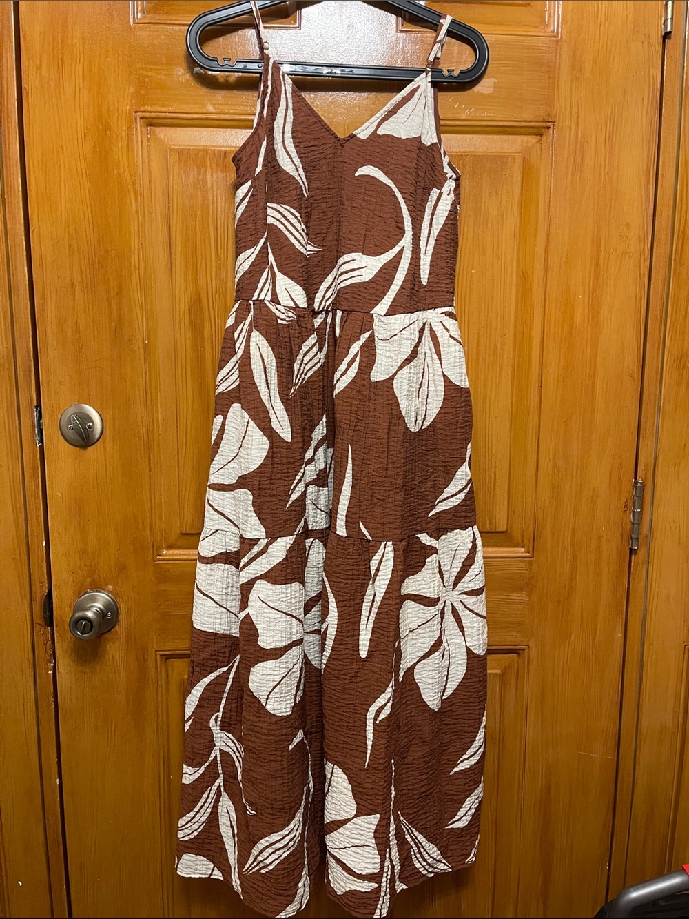 Sleeveless Brown & White Floral dress